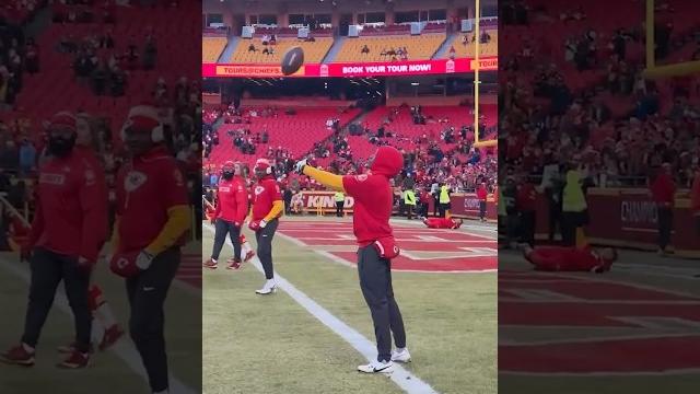 Patrick Mahomes, A Multi-Sport Athlete 🏀